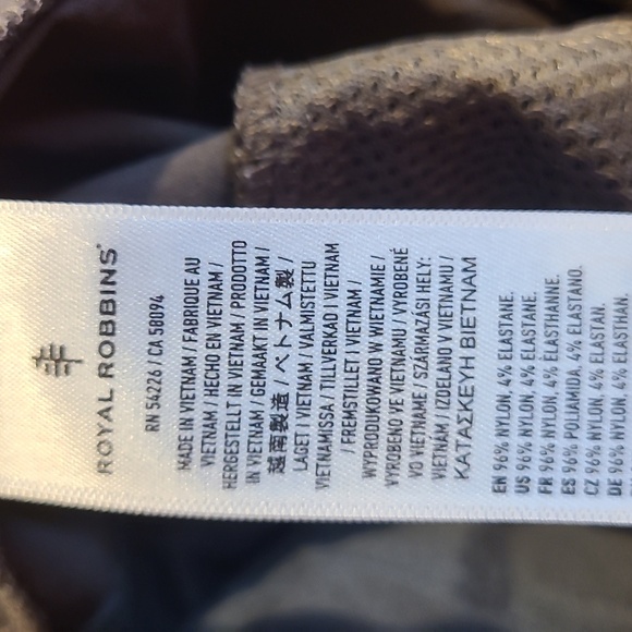 Royal Robbins Women's Discovery III Bermuda Shorts NWOT - Picture 6 of 6